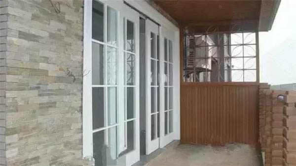 装修设计 阳台推拉门