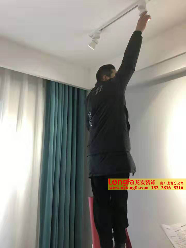 南阳龙发 中信国安城小区装修实景样板