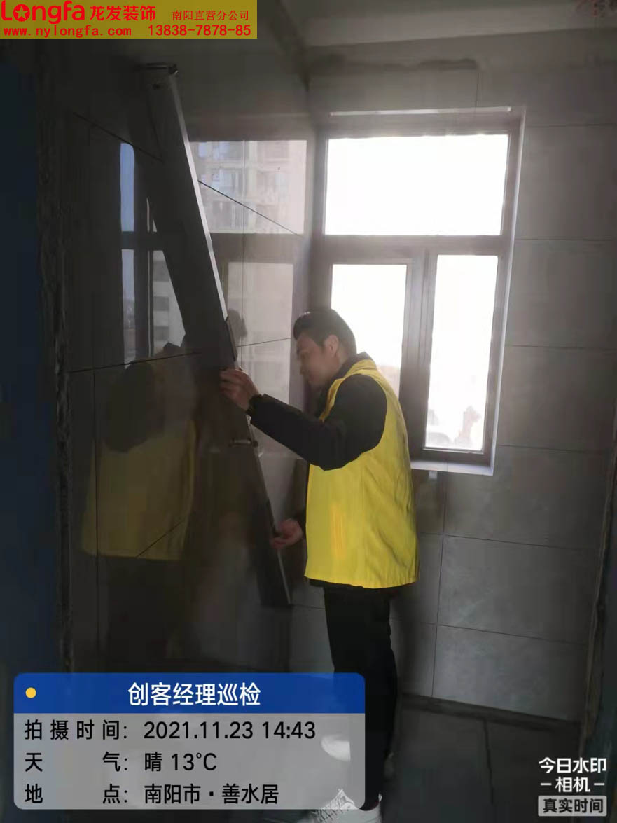 瓷砖铺贴如何检查-看看南阳龙发善水居小区的巡检照片(图3)